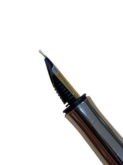 ファーバーカステル 万年筆 クラシックコレクション ペンナンブコ ブラウン EF 18ct IT40KXTWDE0C