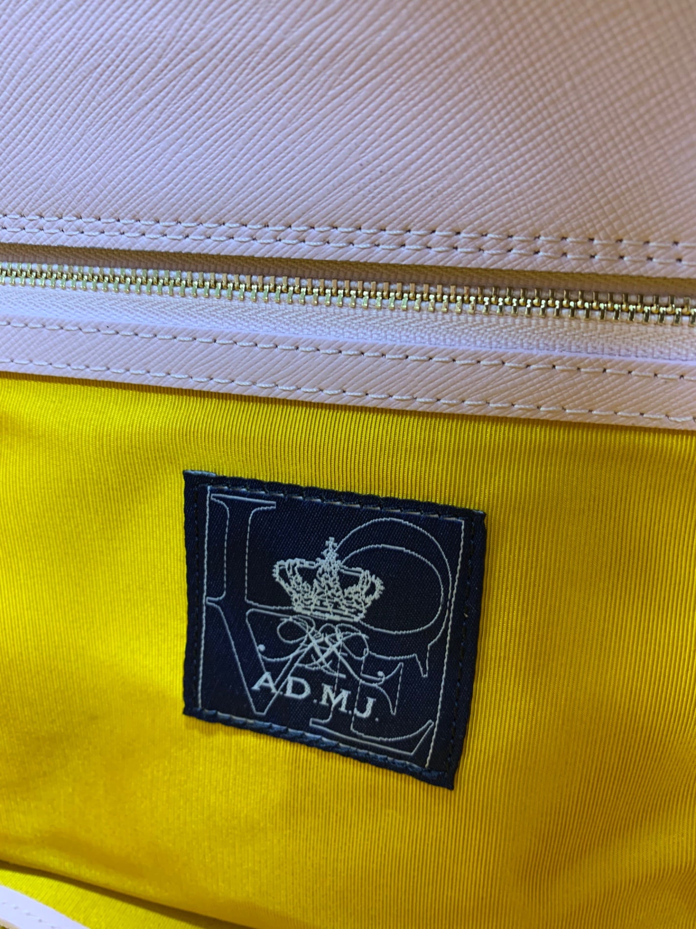 エーディーエムジェイ トートバッグ グレージュ レザー ITA54IQ547QG