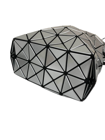 バオバオイッセイミヤケ WRING リング BB43AG531 ショルダーバッグ シルバー 巾着型 ITTWMOI26R40