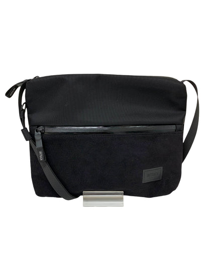 UNTRACK OUTDOOR / CE | Shoulder Bag S 60052 ブラック ナイロン840dnコーデュラ ITPY9YM6THY4