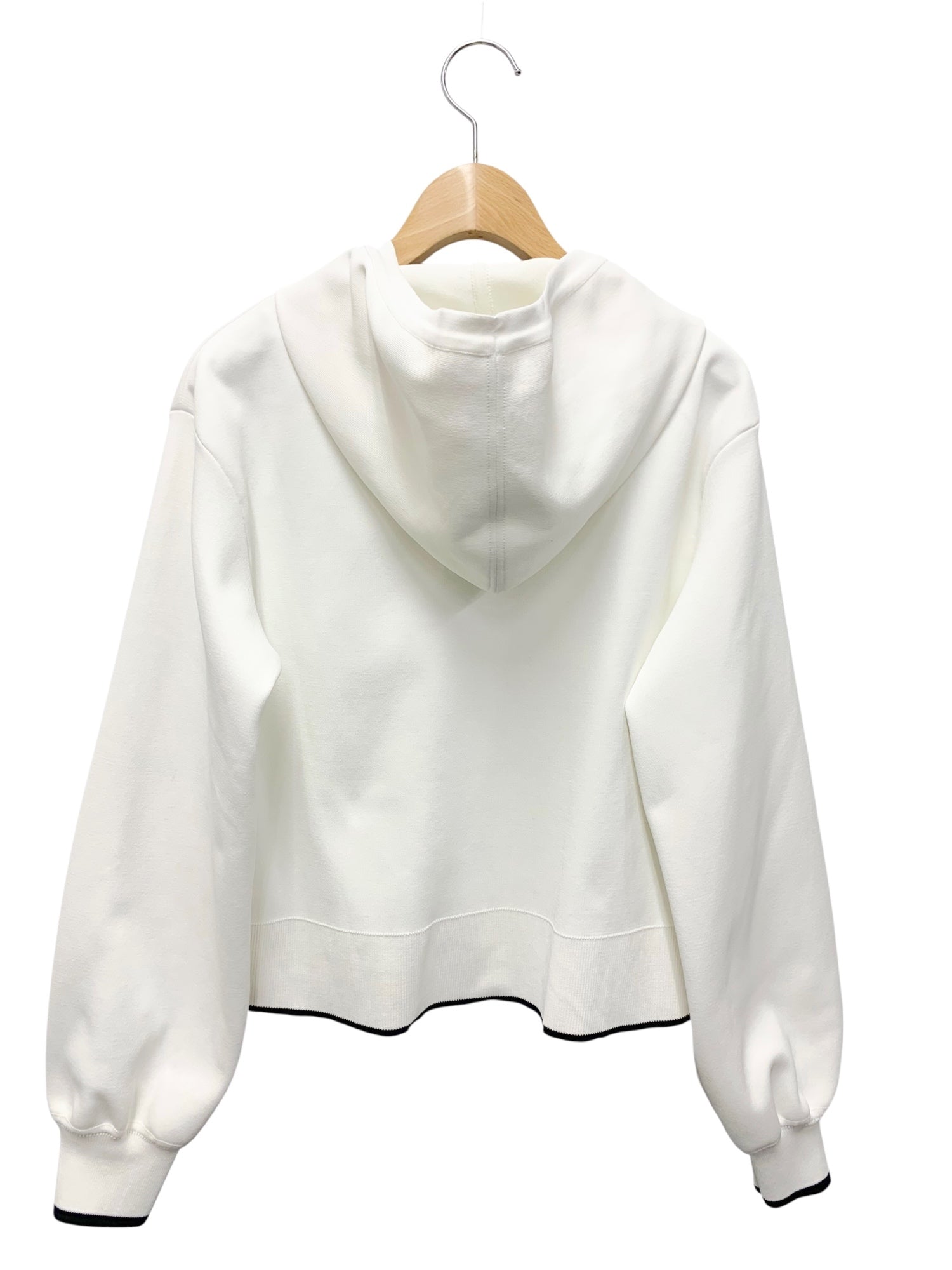 美品✨FOXEY 24年近年モデル フード付きカーディガン ALIGN パーカー FOXEY NEW YORK - 美品✨FOXEY 24年近年モデル フード付きカーディガン