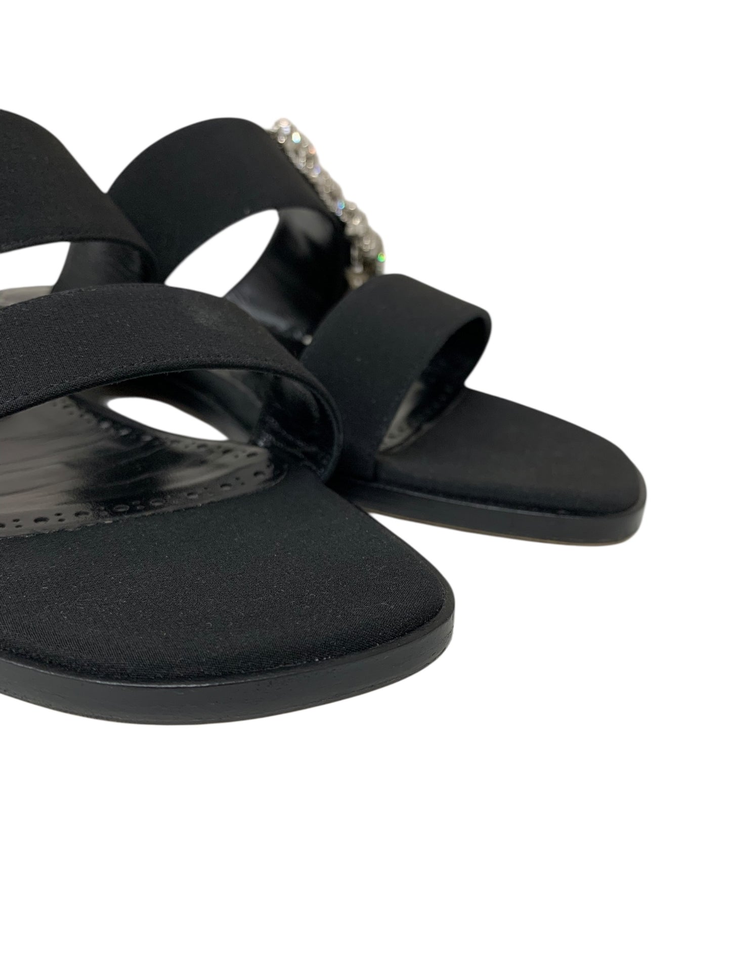 マノロブラニク TITUBAFLAT JEWEL 010 サンダル 38 ブラック ハンギシ IT306KENAM8O