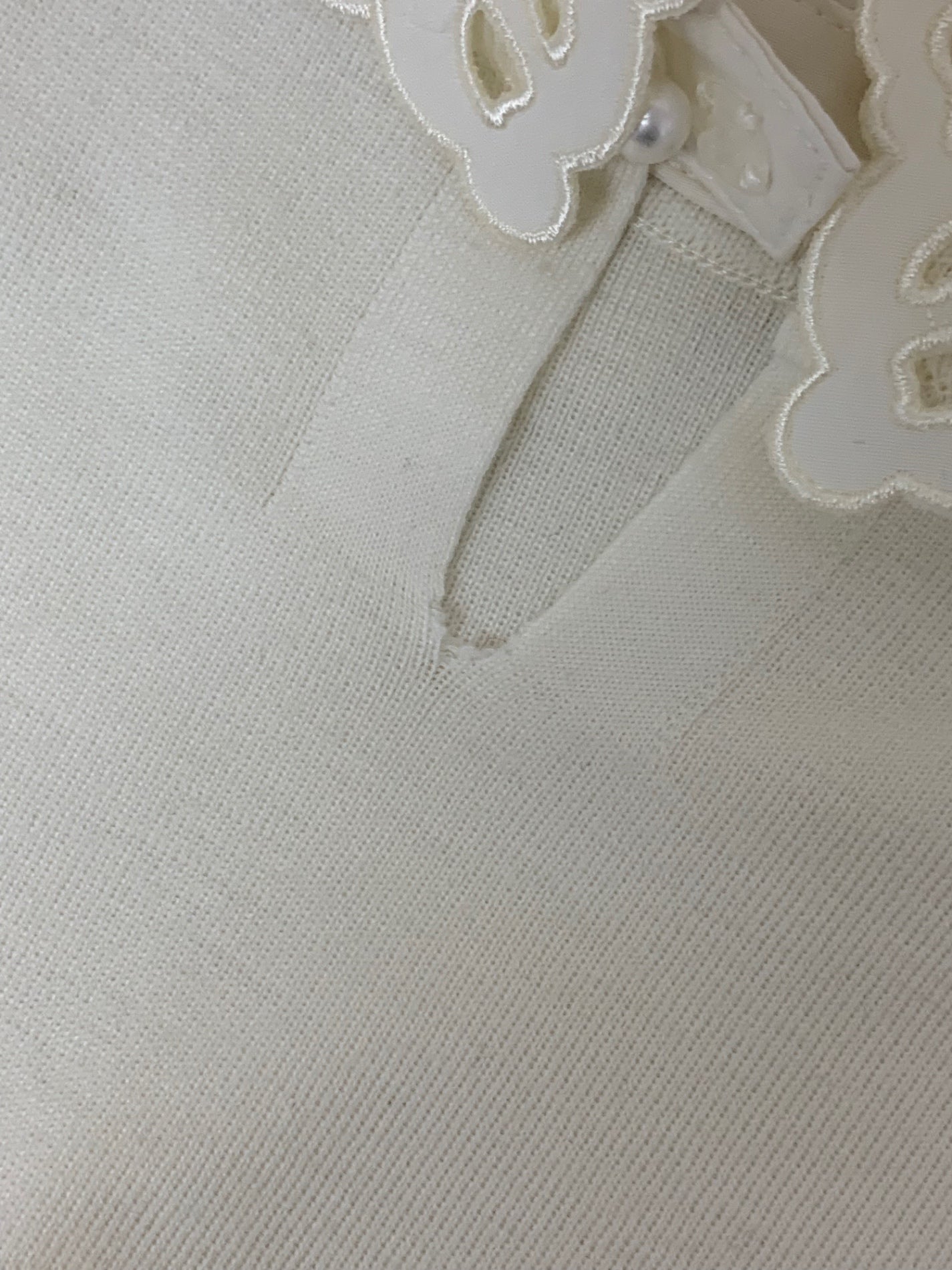 フォクシーブティック Viola Top ヴィオラトップ 44933 ニット 38 ホワイト 衿付 ITUE0VF3JOAW 【SALE】