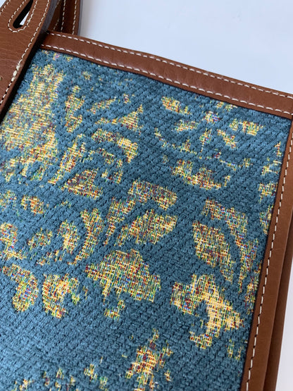 ア ヴァケーション TANK タンク トートバッグ ブルー バロック柄 IT50MNCOLL90