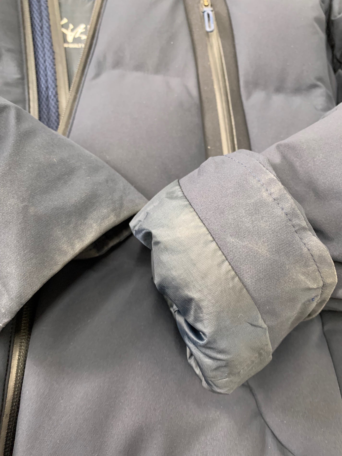 デサントオルテライン MOUNTAINEER DAMUGK30UX ダウンジャケット M ネイビー マウンテニア 水沢ダウン ITKLECKYRMJ8