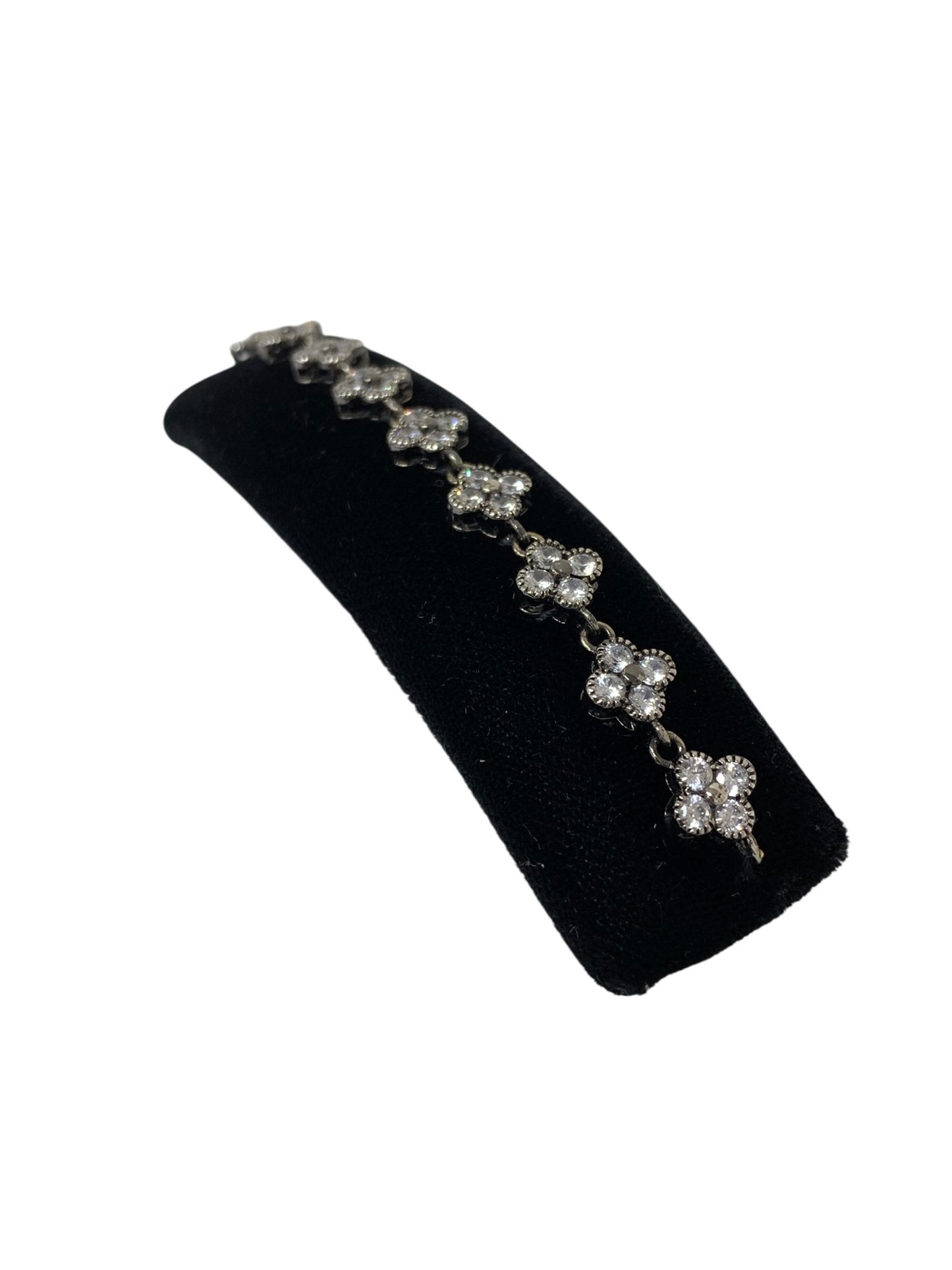 アッカ バレッタ ブラック ヘアアクセサリー ベロア ラインストーン IT68CHSRPE3E