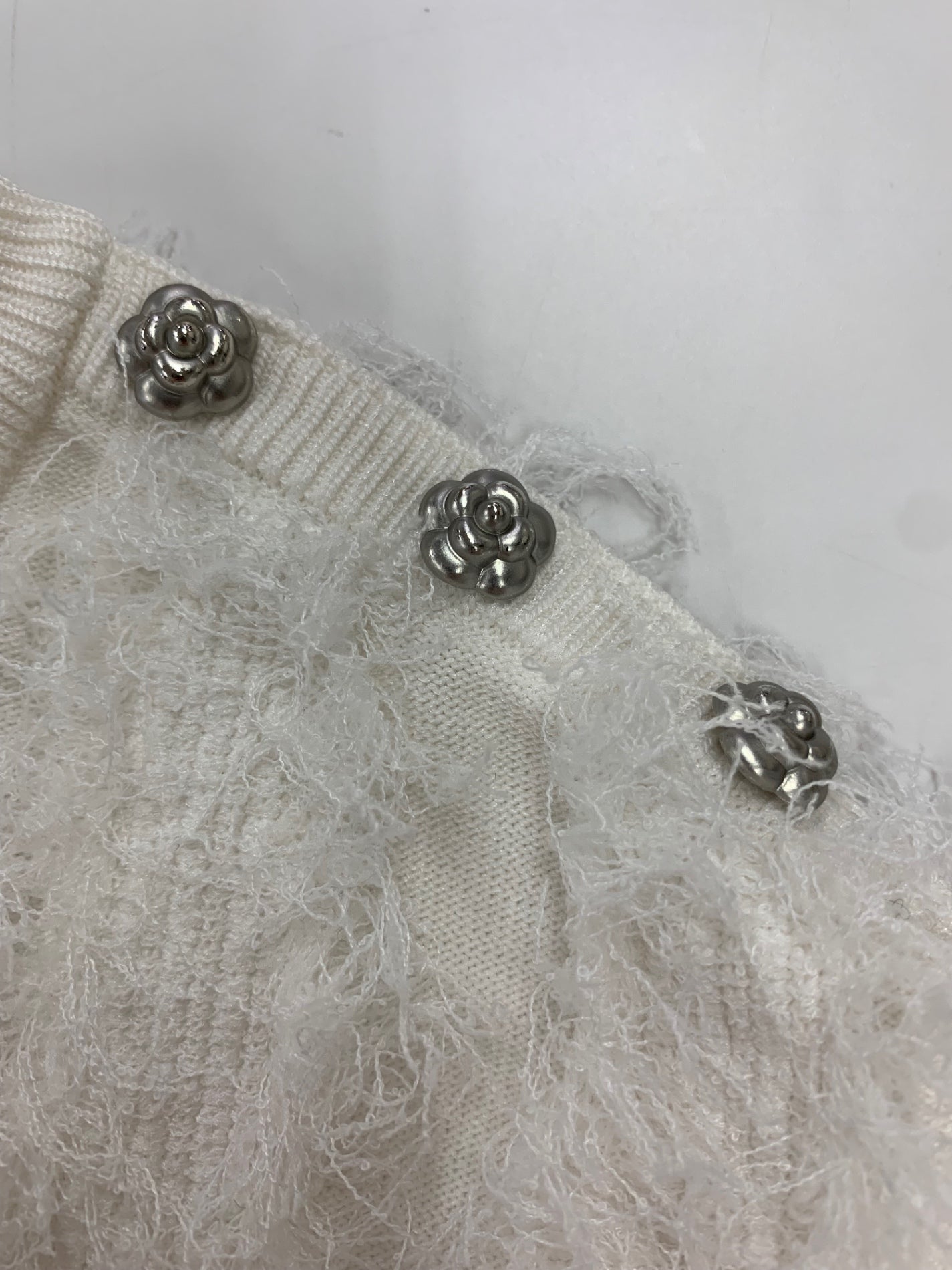 ルネ 6522020 トップス 38 ホワイト カットジャガード プルオーバー フラワービジュー ITTL3XPTOFYG