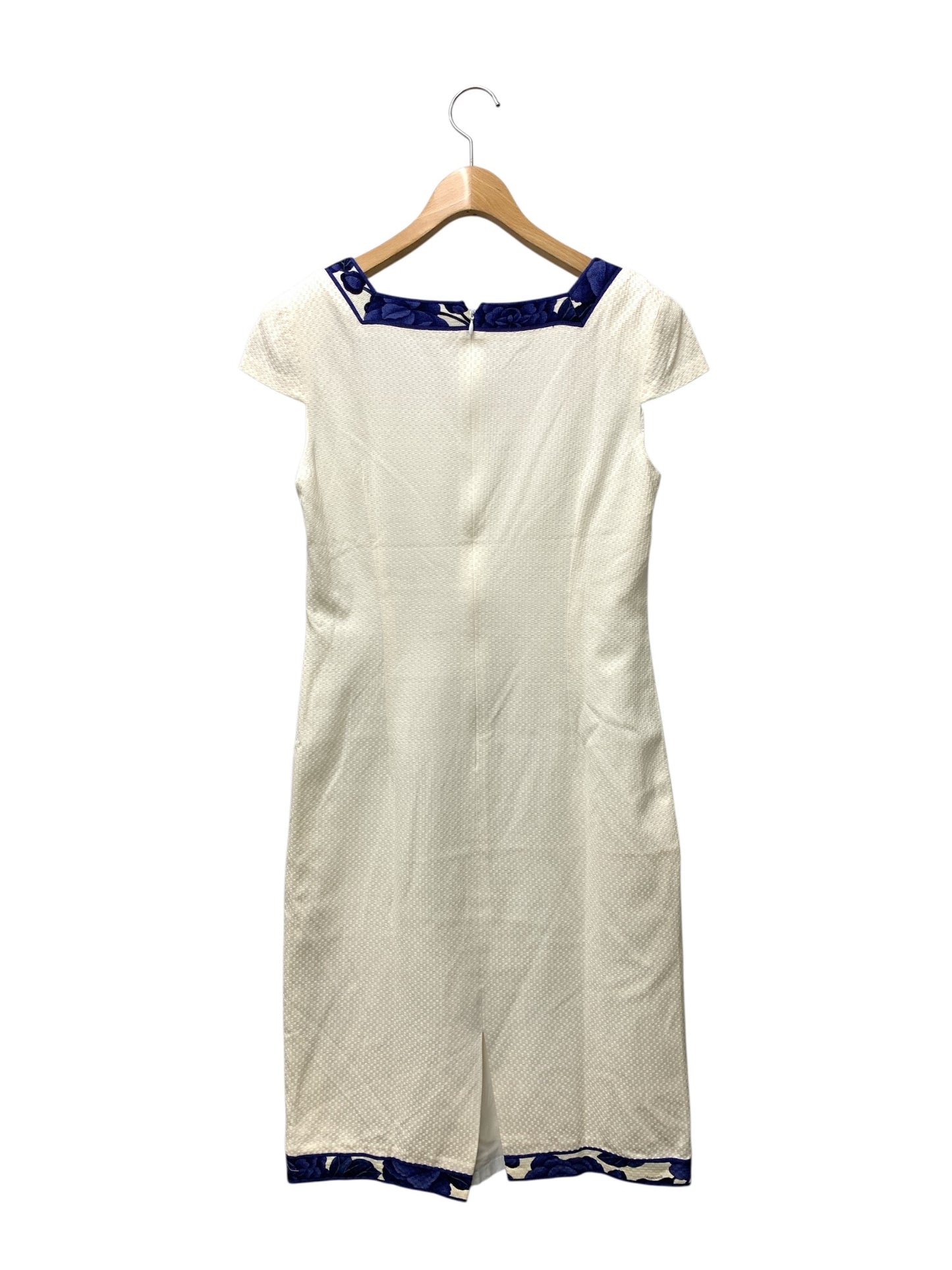 レオナールファッション 0390250 ワンピース 11AR ホワイト スクエアネック ITJU9BQMUSEO