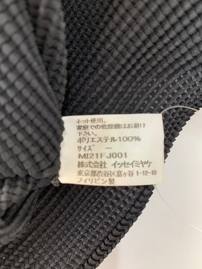 ミーイッセイミヤケ MI21FJ001 プルオーバー ブラック ボトルネック ワッフルプリーツ ITIRL77C9W3I