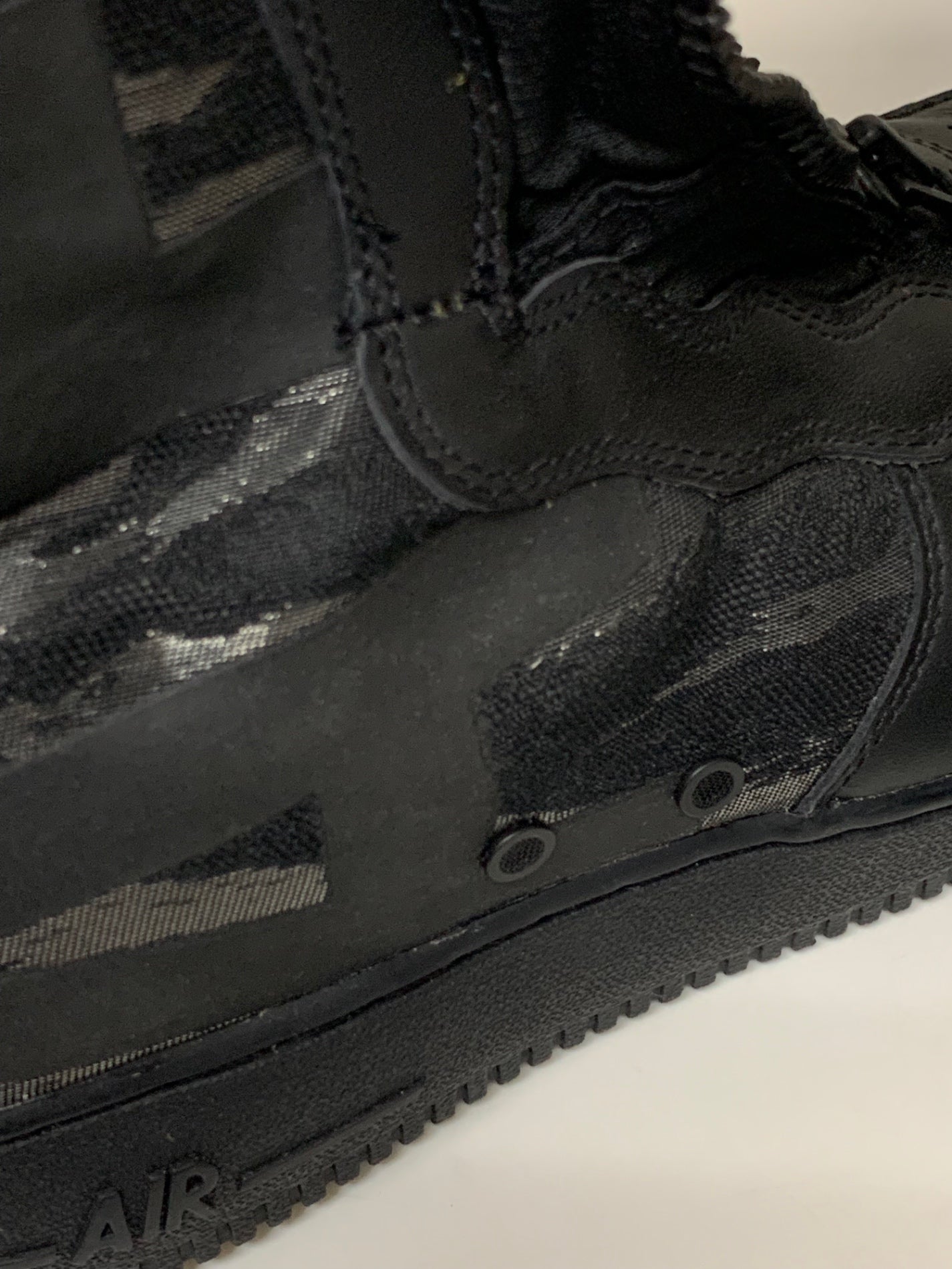 ナイキ スペシャル フィールド エア フォース 1 HI / TACTICAL COMMAND A1128-002 ブーツ 26 ブラック ITAZFNV35AZE