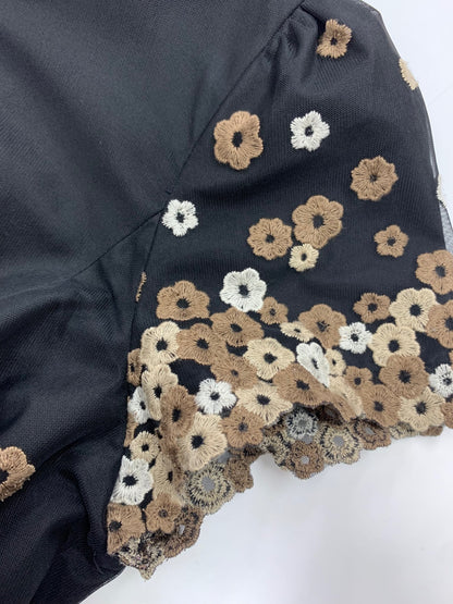 エムズグレイシー 小花刺しゅうレースワンピース 511116 38 ブラック チュール 刺繡 ITYUZE4I9Z74