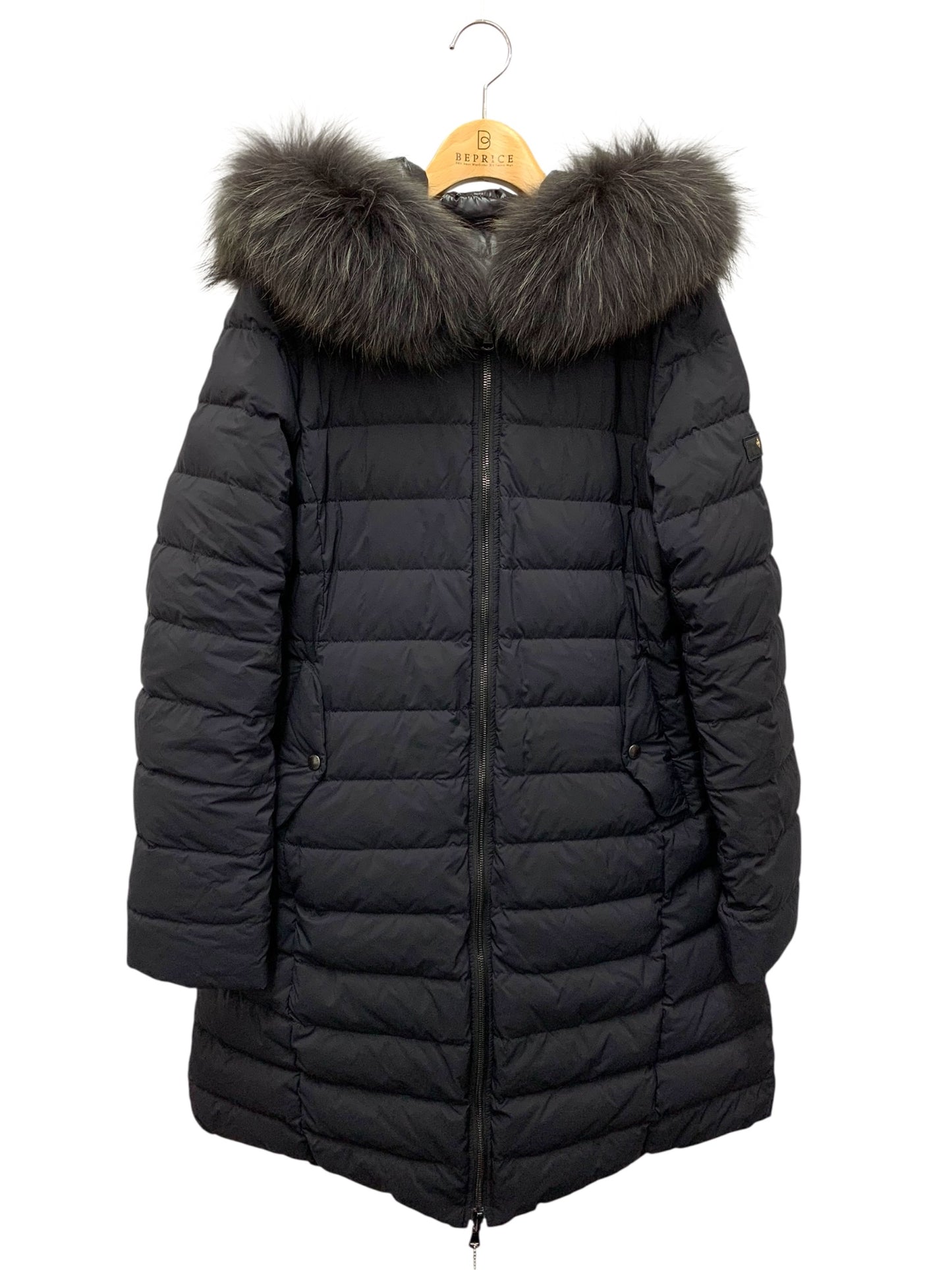 タトラス ISERA LTAT21A4706-D ダウンコート 3 ブラック ラクーンファー ITN59335J8MG