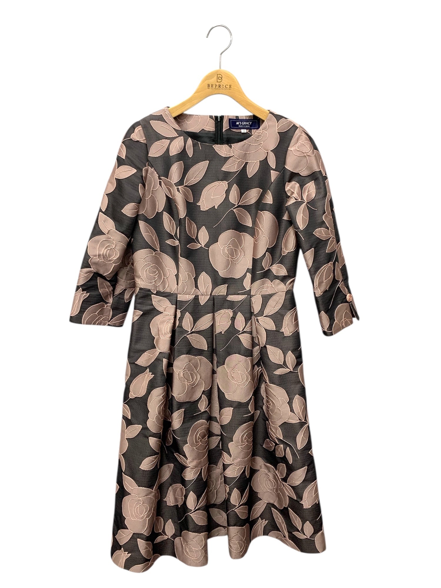 お値引き中☆　エムズグレイシー　花瓶と花柄のワンピース 36サイズ 新品未使用 エムズグレイシー ワンピース通販 | 中古ブランド古着 | ビープライス