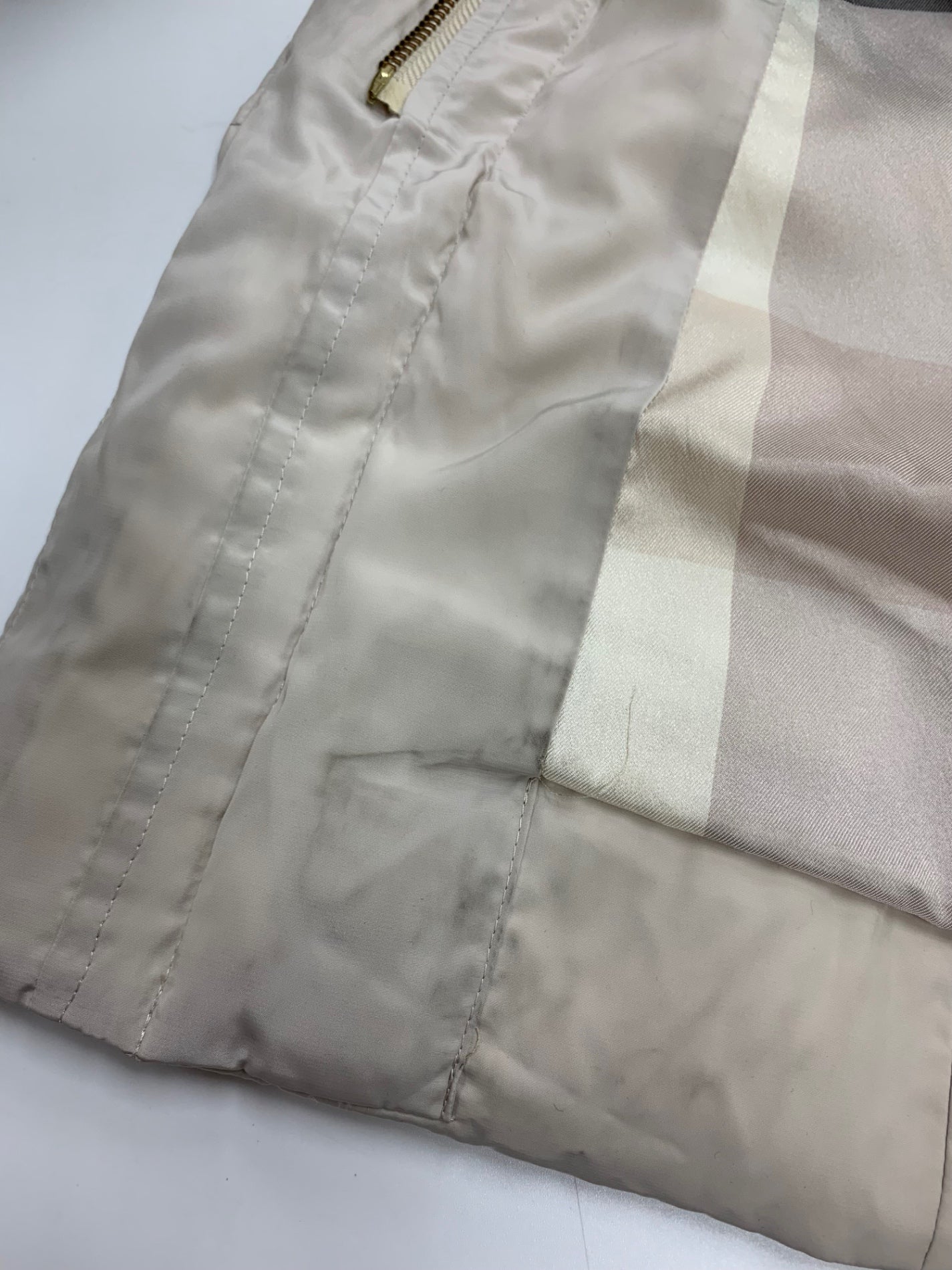 ブルーレーベルクレストブリッジ ロングダウンジャケット 55C31-623-03 40 ベージュ ITH1BPCBFV3S
