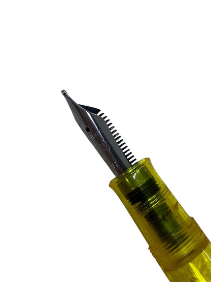 ペリカン 万年筆 M205 DUO イエロー BB ITPN0NLFZILI