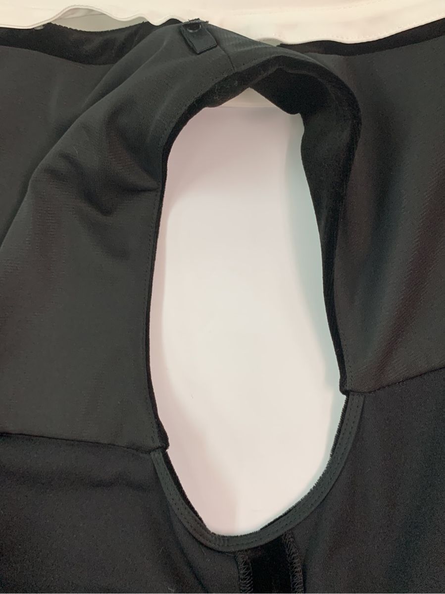 未使用級✨9.8万 フォクシー 白襟ベロアワンピースドレス ビジューステッチ 43302 Dress 