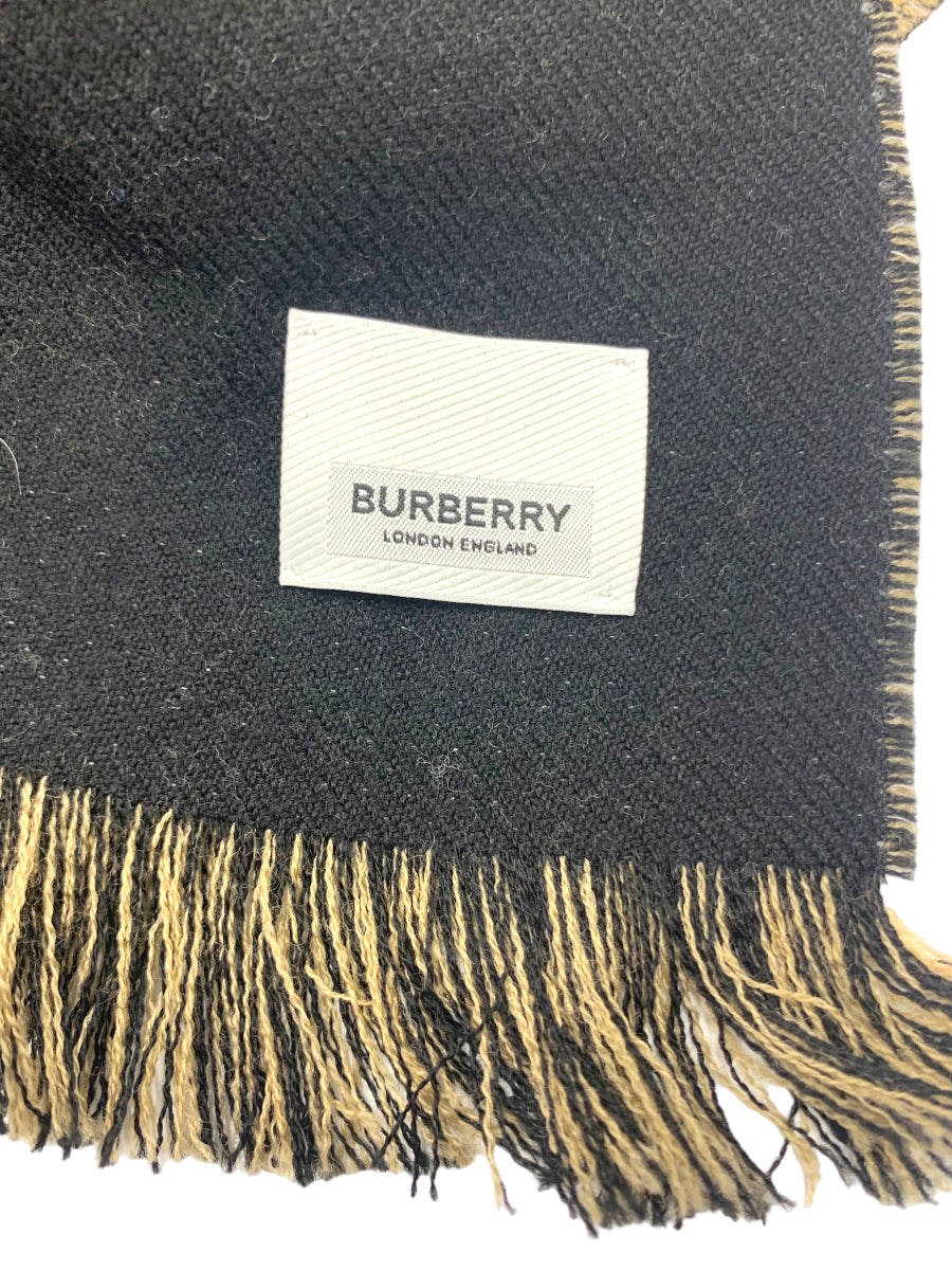 BURBERRY (バーバリー) ロゴ ウール しんどい ジャカードスカーフ<br>ブランド レディース ストール マフラー ギフト プレゼント  BBL8057148<